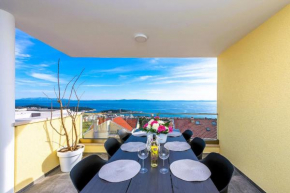 Luxury Penthouse Jure with seaview